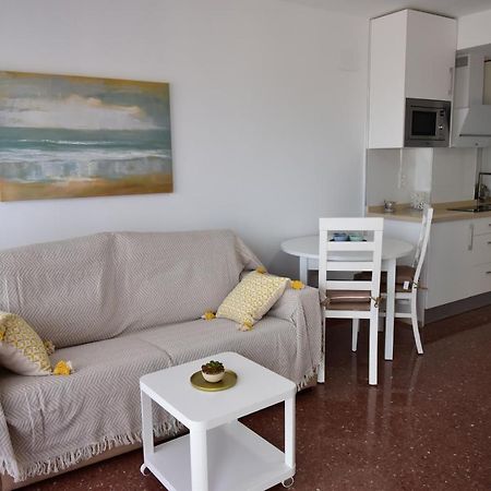 Apartamento Sereva Plazamar Torre Del Mar Exterior photo