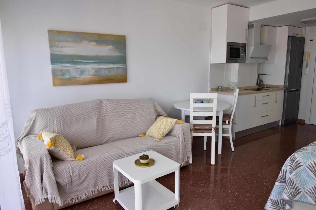 Apartamento Sereva Plazamar Torre Del Mar Exterior photo